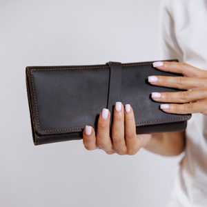 Estuche de Cuero Genuino para Artistas, Organizador de Pinceles y Lápices, Multibolsillos, Hecho a Mano, con Logotipo Personalizado, Precio al por Mayor - Product Image 4