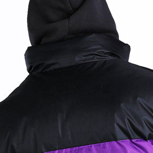 Blouson matelassé en toile à capuche pour homme, noir et violet, avec blocs de couleur, logo frontal, coupe-vent, décontracté, pour l'hiver, coupe régulière, fermeture éclair - Product Image 5
