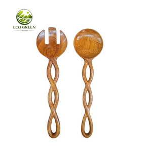 Cuillère à salade en bois de haute qualité, faite à la main, ustensile en bois naturel pour la cuisine et la restauration - Product Image 4