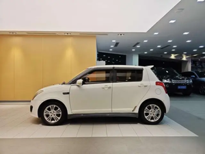 Suzuki Swift Automatique Essence d'occasion 2015-2017, Berline Compacte 5 Places, Conduite à Gauche, pour l'Exportation - Product Image 4
