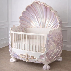 Lit bébé de luxe haut de gamme au design coquille avec finition nacrée – Mobilier de crèche haut de gamme pour projets de chambre de bébé - Product Image 1