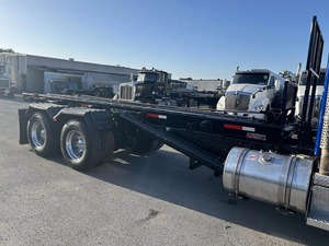 Chasis de Carga Pesada 6x4, Tractor Diésel, Cabeza Tractora, Camión Semirremolque para Logística Comercial y Transporte Industrial por Carretera - Product Image 5