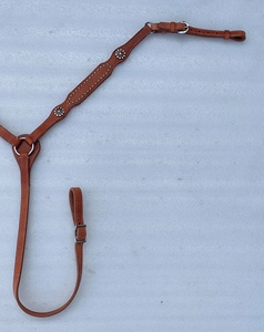 Al por mayor: Pechopetral de cuero artesanal estilo western para equitación de barriles, senderismo y ocio, grabado, personalizable en color, logotipo y diseño. - Product Image 2