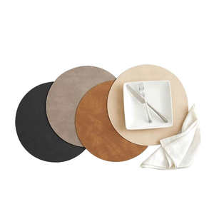 Napperons de table en similicuir PU luxueux, lavables, pour événements festifs et maisons – Tapis de table et sous-plats personnalisés tendance pour tables à café et à dîner - Product Image 4