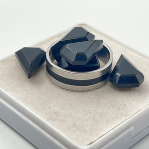 Ónix negro facetado de alta calidad AAA+, rodajas de ónix negro talladas en forma de diamante, piedras preciosas para la fabricación de joyas. - Product Image 2