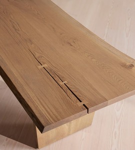 Table de repas d'extérieur antique en teck naturel à bord brut pour plateau et pieds, idéale pour patio, salle à manger, maison, villa, hôtel et parc - Charles - Product Image 2