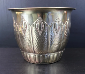 Antique Design Heavy Metal Silver Flower <b>Liner</b> Planters Customized Sizes & Color for Home Hotels Malls and Garden - Product Image 3