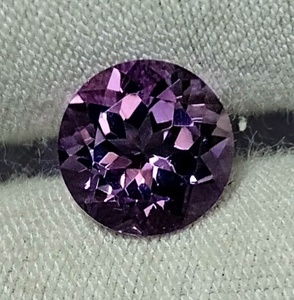 Aigue-marine naturelle violette, pierre ronde taillée, de haute qualité, certifiée IGI, effet lumineux, pour la fabrication de bijoux (bague, pendentif) - Product Image 6
