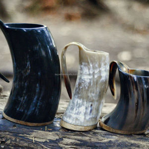 Mug en corne à boire artisanal de qualité supérieure, personnalisé et antique, sculpture viking, tankard en corne - Product Image 3