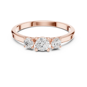 Anillo de Diamantes de Oro Rosa de 18k con Tres Piedras, Diamante Central Redondo y Piedras Laterales, Anillo de Compromiso Clásico para Mujer - Product Image 4