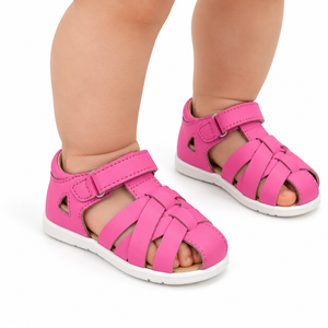 Sandales d'été légères et antidérapantes pour bébés filles, roses, à brides croisées, avec soutien de la voûte plantaire, à fermeture auto-agrippante, pointures 13-24 mois - Product Image 1