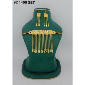 Parure de bijoux religieux islamiques en laiton plaqué or pour femmes - Design classique et élégant pour fiançailles, mariage, Aïd - Parures de bijoux imitation - Product Image 2