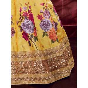 Lehenga Choli semi-cousu en soie Banglori à imprimé floral jaune, tenue Haldi par Zeel Clothing - Product Image 3