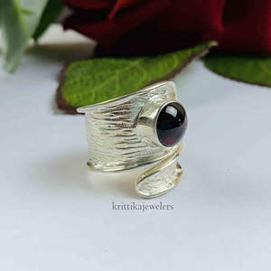 แหวนพลอยโกเมนสีแดงธรรมชาติทำด้วยมือ925เงินสเตอร์ลิงคลาสสิกสำหรับปาร์ตี้ - Product Image 2