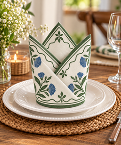 Serviette de table en coton imprimé de qualité supérieure avec bordure florale bleue élégante, serviette de table décorative pour la maison et les restaurants - Product Image 2