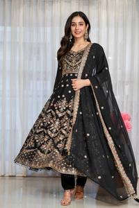 Ensemble de kurta pakistanais brodé pour femmes, été/hiver, coupe droite, avec dupatta en mousseline, tenue de soirée de créateur, salwar kameez - Product Image 3