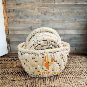 <b>White</b> Moonj Grass <b>Coaster</b> <b>White</b> Round Eco-Friendly Classic Design <b>Coaster</b> - Product Image 1