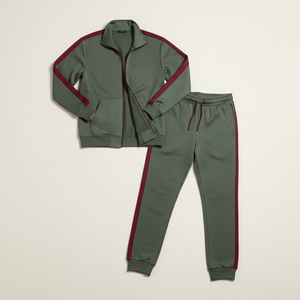 Conjunto deportivo de poliéster con chaqueta con cremallera frontal completa y pantalones - Product Image 1