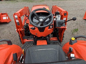 2025 L2502HST Tractor - Compact Power with Hydrostatic Efficiency 4WD Automatic Pump Diesel Agricultural <b>Machine</b> - Product Image 6