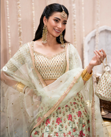 Salwar Kameez en soie noire avec broderie dorée, longueur standard, tenue formelle traditionnelle pour mariage, toutes saisons, séchage rapide, anti-humidité pour femme