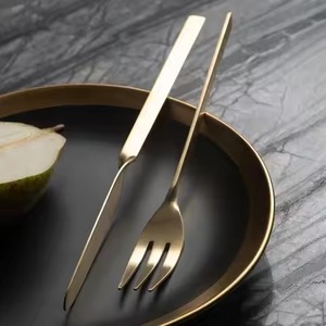 Ensemble de couverts en métal pour la présentation des plats, cuillère et fourchette, pour la cuisine et la table - Product Image 1