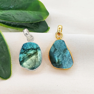 Colgante de Diamante Herkimer en Bruto con Engaste, Hecho a Mano, Chapado en Oro, Piedra de Nacimiento, Amuleto de Cristal Curativo, 10-12mm - Product Image 2