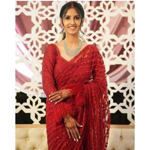 Hermoso Sari para fiesta de boda con secuencia y trabajo de hilo - Product Image 1