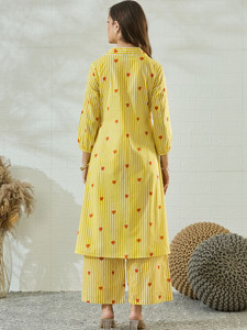 Yellow Striped Print Cotton Quick Dry <b>Kurta</b> Set <b>Women</b> Regular Fit Knee-Length Casual Wear India Pakistan Style Summer Outfit - Product Image 5
