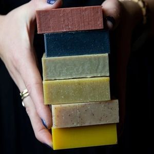 Jabón Artesanal 100% Natural de Musgo Marino, Bueno para la Piel, Precio Económico - Product Image 5