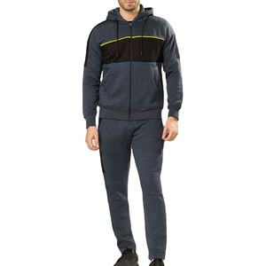 Conjunto deportivo de poliéster de secado rápido con cremallera y corte ajustado para hombre, para gimnasio, entrenamiento y rendimiento deportivo, con chaqueta. - Product Image 1