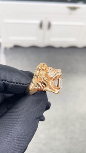 Anillo de Lujo con Forma de León, Joyería Hip Hop, Anillo de León de Oro y Plata con Diamantes de Laboratorio, Pieza de Fantasía - Product Image 3