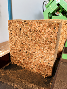 SGS OMRI RHP Certified 5Kg Coco Husk Chips Block Coconut Chips for Orchids & Reptile Bedding - Product Image 2