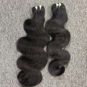 Vente en gros Extension de cheveux humains ondulés naturels à trame Extension de cheveux de couleur naturelle Cheveux humains vietnamiens à double tirage Un seul donneur - Product Image 4