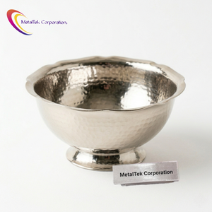 Bol décoratif en métal argenté martelé avec pieds, bord festonné, centre de table, décoration de luxe pour la maison, cadeaux de mariage et bols de service - Product Image 2