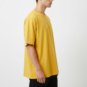 Camiseta Urbana de Estilo Robusto, Diseño Cómodo, Tejido Transpirable y Ligero, Camiseta Robusta para Hombre - Product Image 3