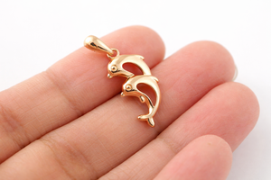 Pendentif Dauphin en Argent Sterling 925, Bijou Océanique Minimaliste, Collier Délicat en Or Rose - Product Image 3