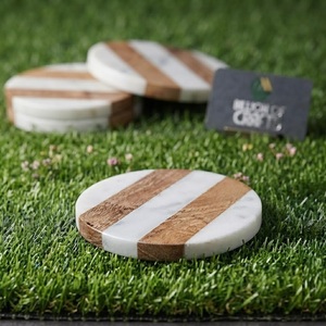 Sous-verre en marbre naturel et bois, poli, élégant, pour protéger la surface de la table - Product Image 1
