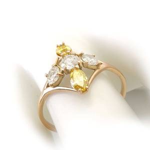 แหวนเพชรทรงมาร์คีส์สีเหลืองสดใส ผลิตในห้องปฏิบัติการ ดีไซน์โดดเด่น ตัวเรือนทองคำแท้ 14K สำหรับผู้หญิง เหมาะสำหรับเป็นของขวัญหมั้น ของขวัญสำหรับคนรัก - Product Image 3