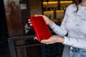 Portefeuille de voyage unisexe en cuir véritable vintage antivol LWM-0077, facile à transporter, fermeture ouverte, longueur longue, mini porte-monnaie pour femmes et hommes - Product Image 2