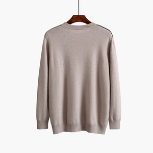 Pull en maille chaud et élégant pour homme – Vêtement décontracté pour le quotidien – Fournisseur de vêtements en conteneurs - Product Image 2