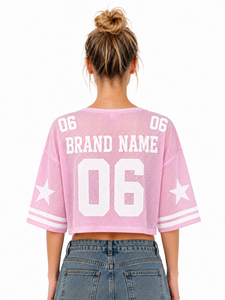 Camiseta Corta de Fútbol Americano para Mujer, con Encaje Elegante, Color Rosa Pastel, Estilo Y2K, Corte Cuadrado, Cuello en V, Diseño Gráfico Varsity - Product Image 2
