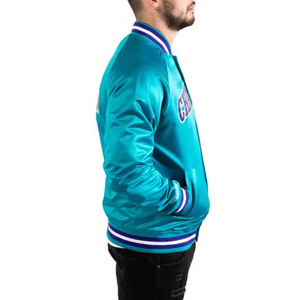 แจ็คเก็ตแฟชั่นคุณภาพดีที่สุด แบบขายส่ง ผ้าไหมซาติน ซุปเปอร์ยูนิเซ็กซ์ สไตล์เบสบอล วาร์ซิตี้  แบบสั่งทำพิเศษ กันน้ำ กันลม แบบกลับด้านได้ - Product Image 5