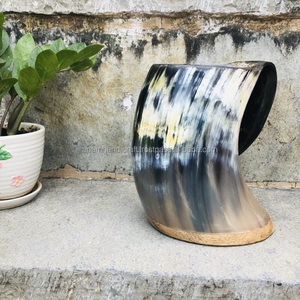 Fabriqué à la main personnalisé Viking sculpture en céramique corne à boire tasse hautement polie corne naturelle inde pour les cadeaux d'affaires-vin bière - Product Image 1