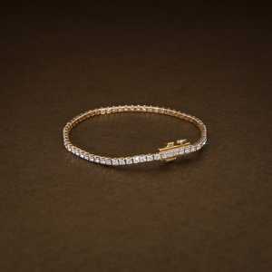 Pulsera de tenis chapada en rodio con moissanita de corte redondo VVS, pulsera clásica de lujo con diamantes incrustados para mujer - Product Image 2
