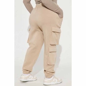 Pantalones Deportivos de Felpa para Mujer, Color Beige, 300 GSM, con Bolsillos Tipo Cargo, Hechos a Medida, Estilo Urbano, Ecológicos, para Verano - Product Image 2