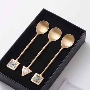 ช้อนชาทองแดงด้ามไม้ไผ่ฝังมุก ดีไซน์ทันสมัย ด้ามยาว สำหรับใช้ในครัว - Product Image 6