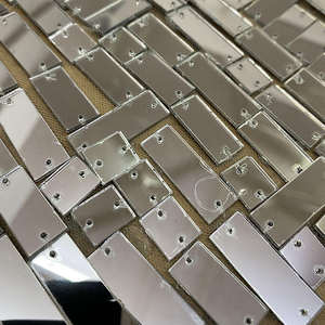 Tela de Encaje de Lujo con Cuentas Bordadas a Mano, 100% Poliéster, para Vestidos de Novia, con Suministro Mundial - Product Image 1