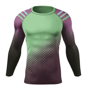 เสื้อแรชการ์ดแขนยาวสำหรับผู้ชาย พิมพ์ลายแบบ Heat-Transfer สีตัดต่อ ป้องกันรังสียูวี ระบายอากาศได้ดี แห้งเร็ว ต้านเชื้อแบคทีเรีย เป็นมิตรกับสิ่งแวดล้อม - Product Image 6