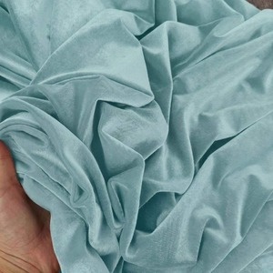 Tela de Microterciopelo Azul Claro 9000, 100% Poliéster, Suave, Ideal para Trajes, Blazers y Ropa Formal para Hombre - Product Image 3