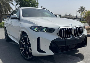 BMW X6M Coupé 2024 Seminuevo, Turbo 600HP, Volante a la Izquierda, 8 Cilindros, Transmisión Automática, Euro VI, R21, Luces Panorámicas - Product Image 2